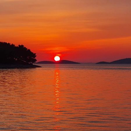 Отель Sea Star Трибунь Экстерьер фото
